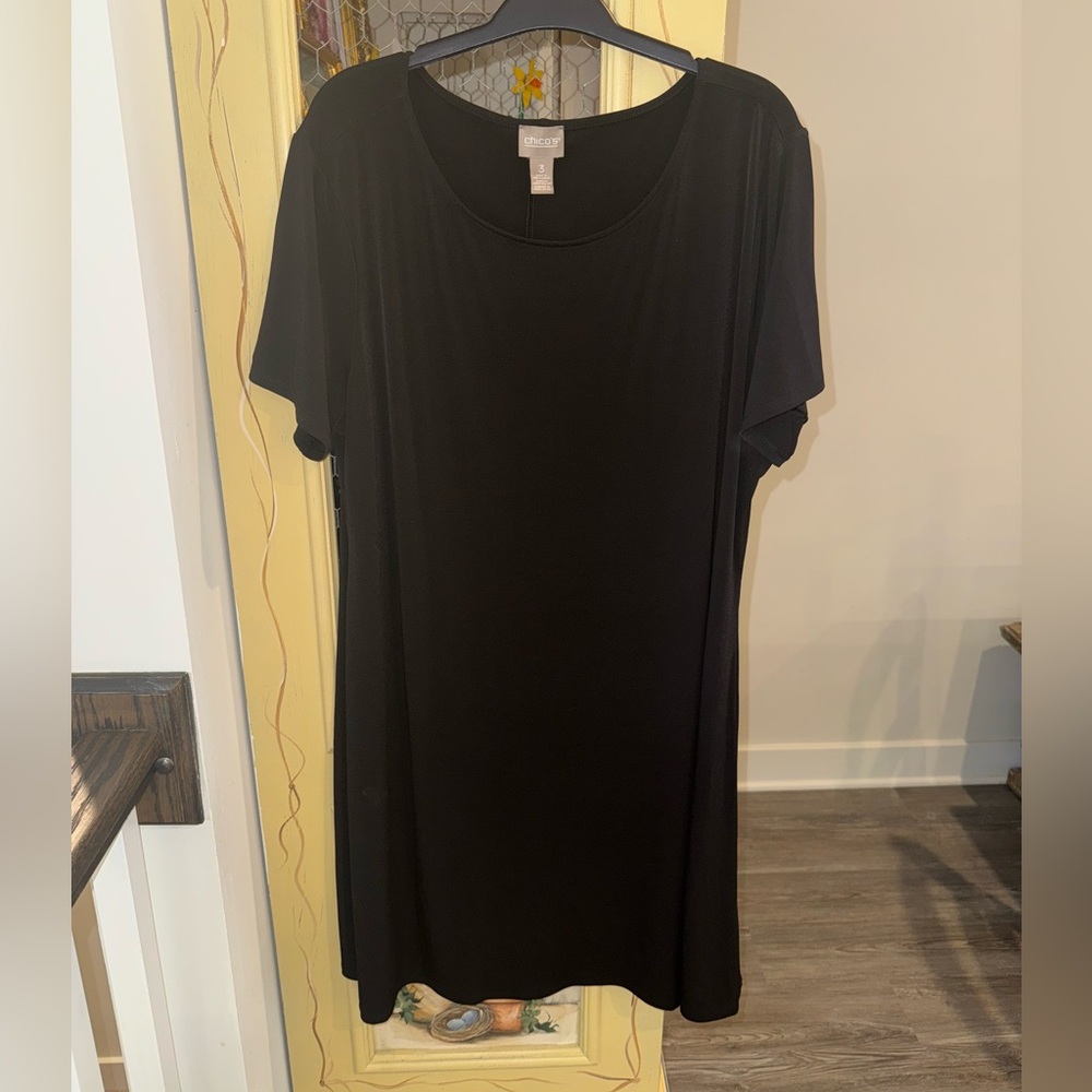 Chico's Classic Black Top